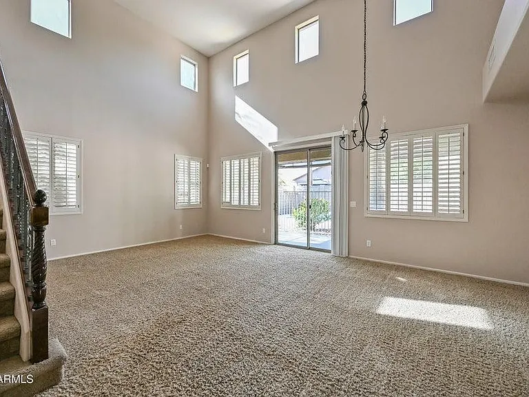 7102 W Katharine Way — Photo 34