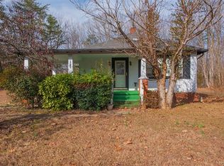 3956 Shannon Hill Rd, Columbia, VA 23038