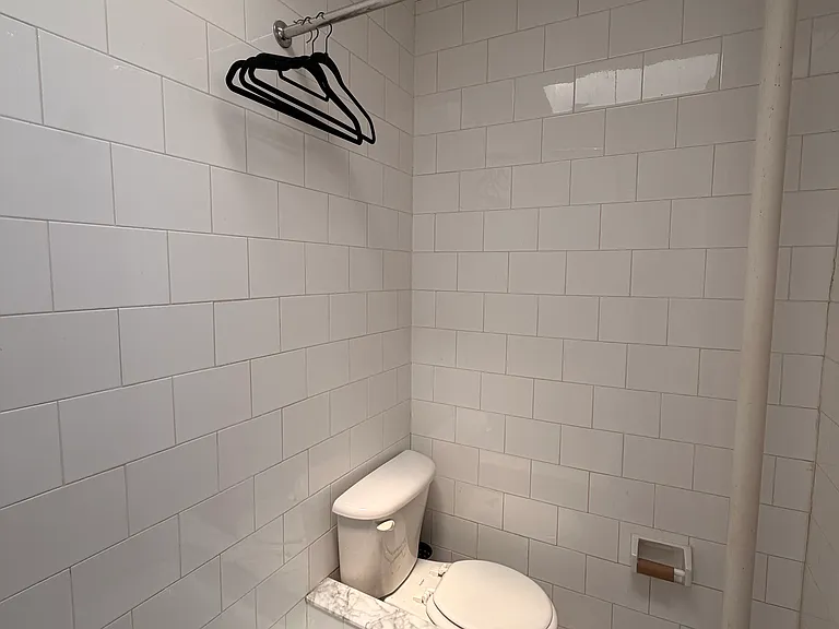 1473 1st Ave #3A — Photo 9