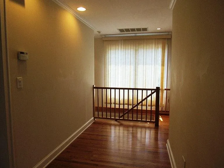 49 Charles St — Photo 11
