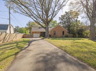 6418 Aldow Dr, Norfolk, VA 23518
