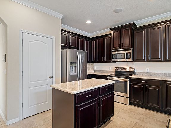4th image of 5346 Via Appia Way