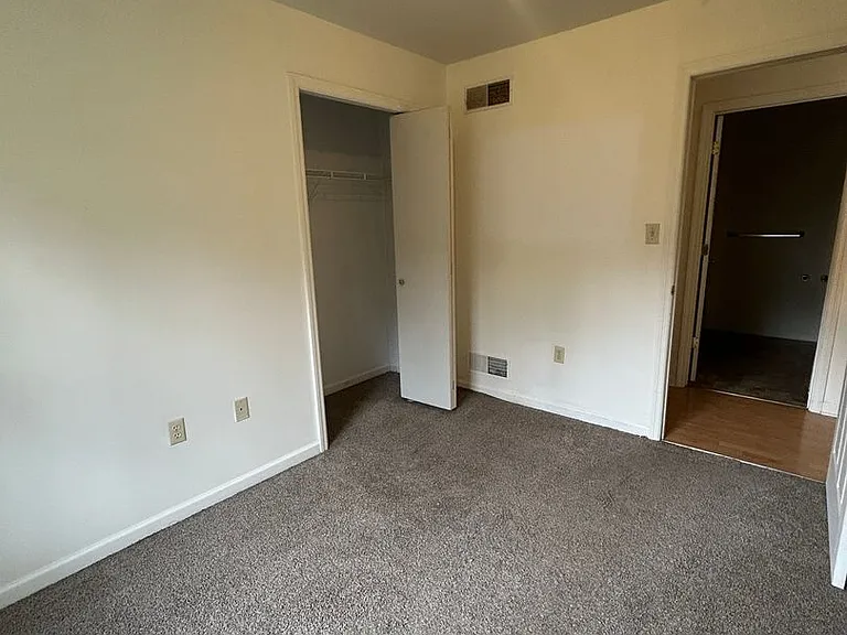 103 Grandview Rd — Photo 9