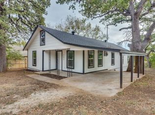 207 S Eastern St, Keene, TX 76059