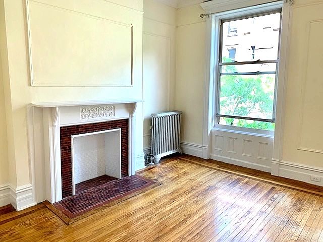 1st image of 76 W 82nd St APT 3B