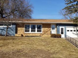 305 O Ave E, Oskaloosa, IA 52577