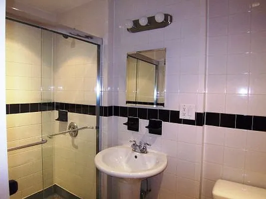 Rented by City Apt Group LLC | media 36