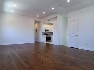 16 Clifton St #1, Staten Island, NY 10314