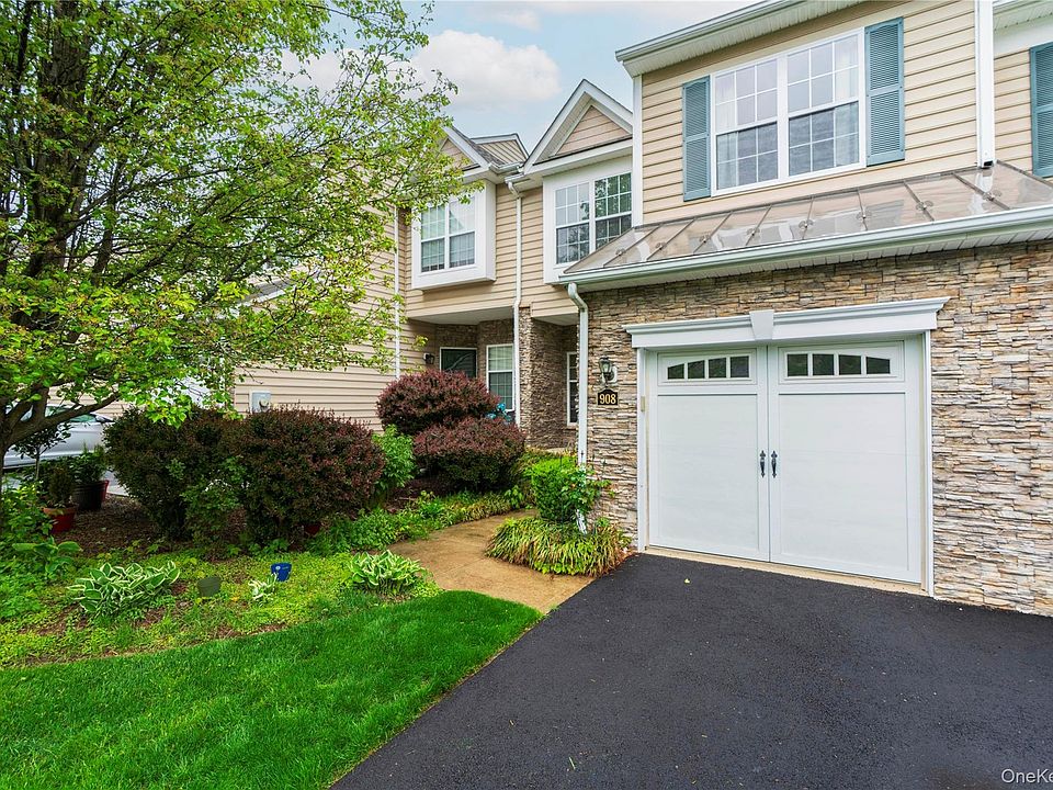 1st image of 908 Huntington Drive