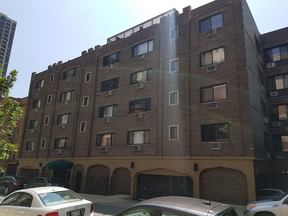 1st image of 455 W Saint James Pl APT 206