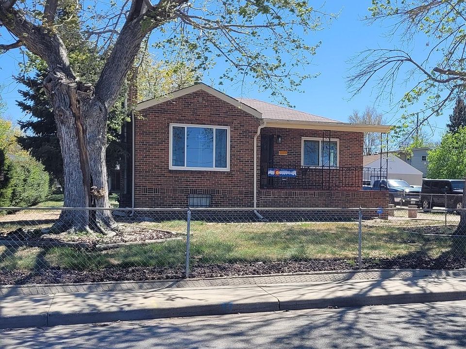 Charming brick bungalow in Chaffee Park