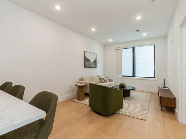 30 3 Vroom Street image 1 of 27