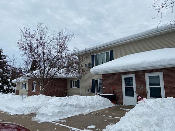 3rd image of 803 Whitetail St #7