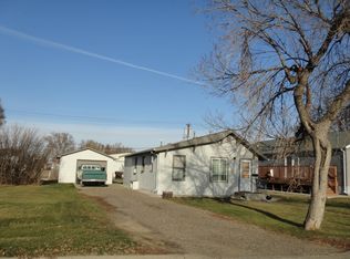 720 2nd St SE, Sidney, MT 59270