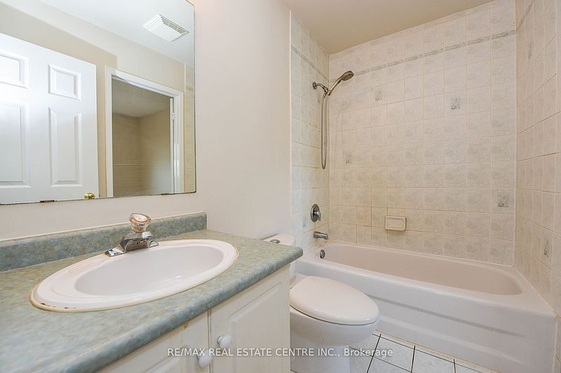 Mississauga House for rent - 3 Bedrooms — photo 27