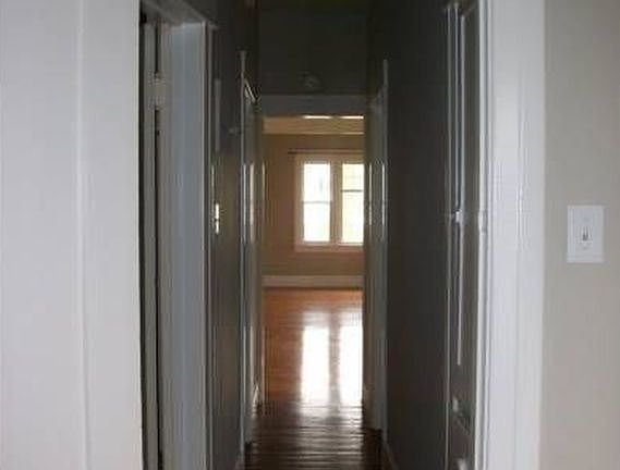 3rd image of 1906 E 5th St