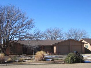 1107 Jefferson St, Plainview, TX 79072