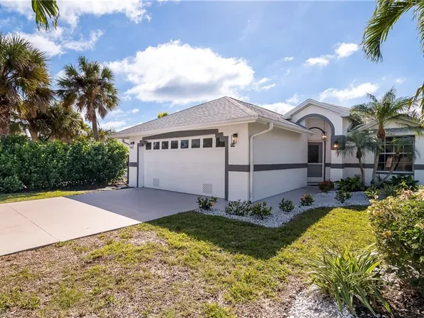 734 103rd Ave N, Naples, FL 34108
