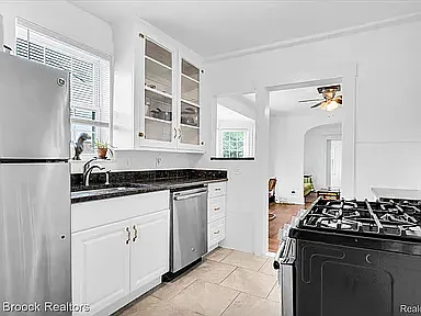 417 W Lincoln Ave #1 — Photo 12
