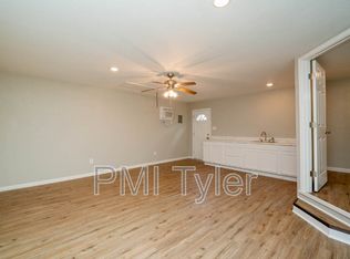 1021 N Montgomery St, Gilmer, TX 75644