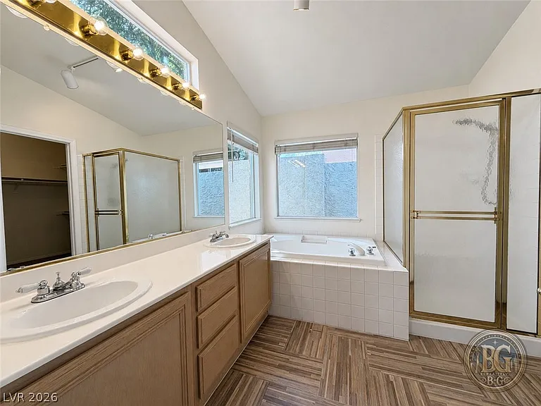 2012 Cedarcrest Ct — Photo 18
