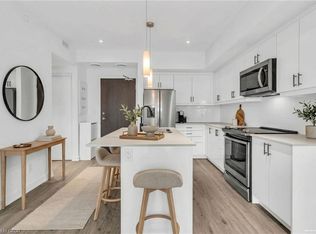 16 Markle Cres #508, Hamilton, ON L9G0H4