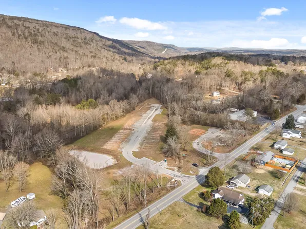 10623 Dayton Pike, Soddy Daisy, TN 37379