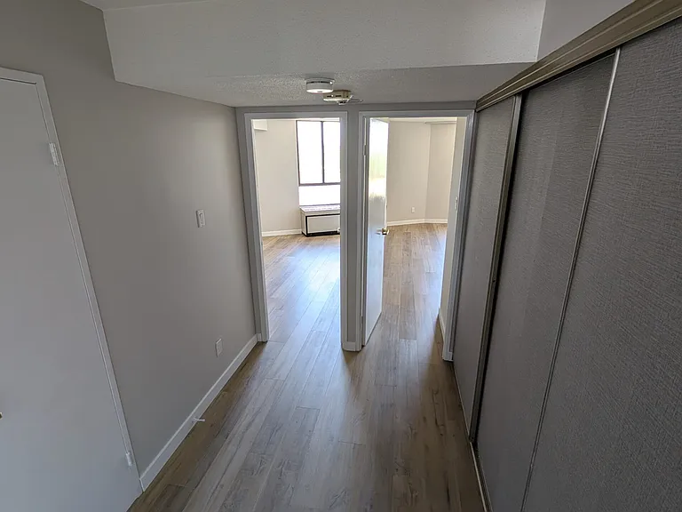 284 Mill Rd #E3 — Photo 6