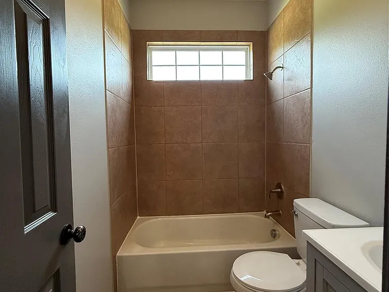 1014 One Oak Chase Rd #16 — Photo 21