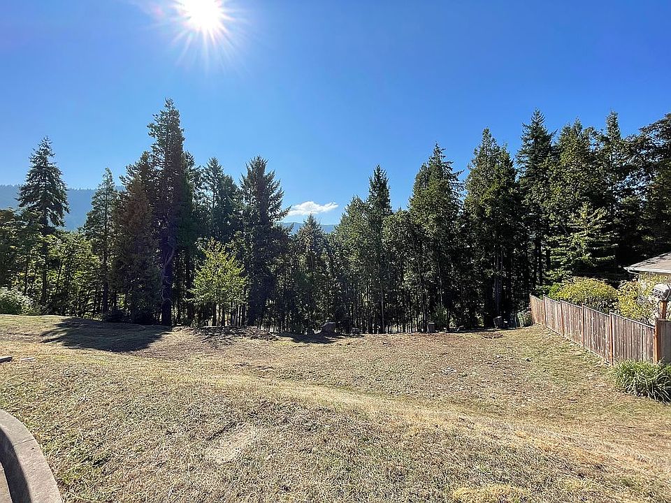 1st image of 446 Pacific Crest Way