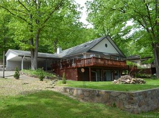 1123 Red Fox Rd, Climax Springs, MO 65324