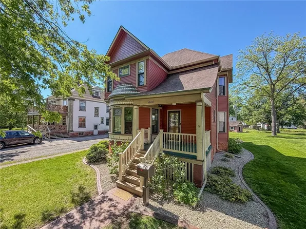 444 E Center St, Paxton, IL 60957