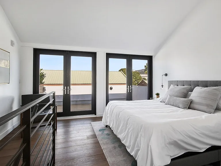 618 N Rampart St #201 — Photo 11