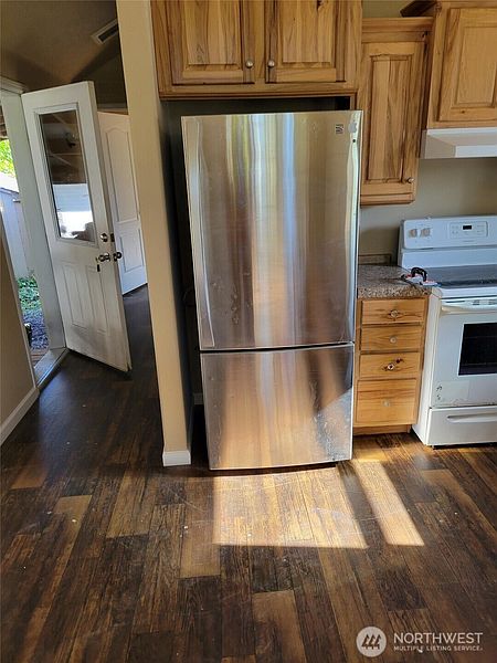 5th image of 802 S Forrest Street #4