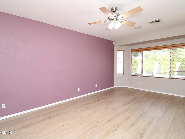 361 S Melba St — Photo 11
