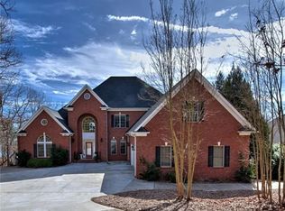 121 Winding River Dr, Anderson, SC 29625