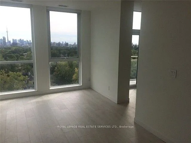 223 Saint Clair Ave W #1110 — Photo 2