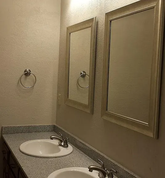 3225 Cross Bend Rd — Photo 11
