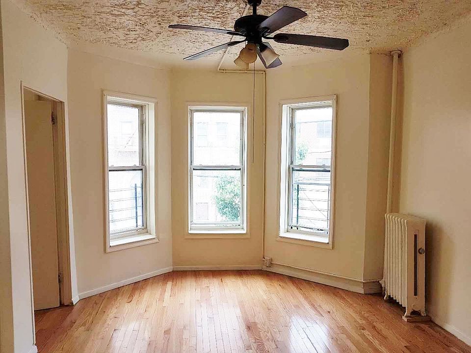 2nd image of 3211 Cruger Ave Floor 2