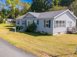 105 Livingston St, Pittsfield, ME 04967