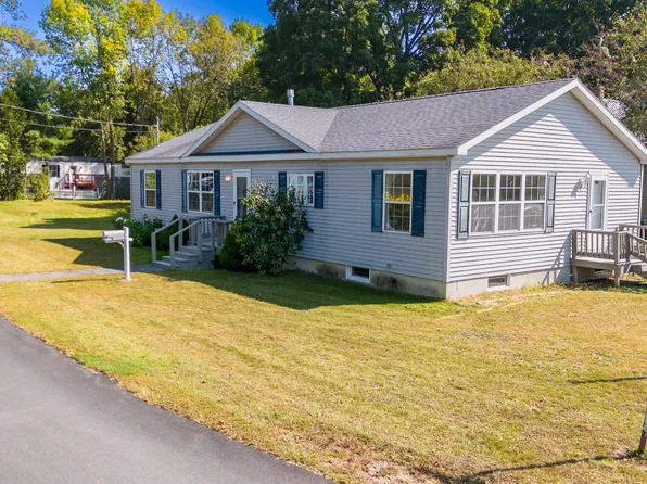 105 Livingston Street, Pittsfield, ME 04967