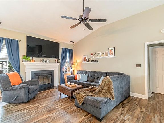 4th image of 6201 Pelican View Ct