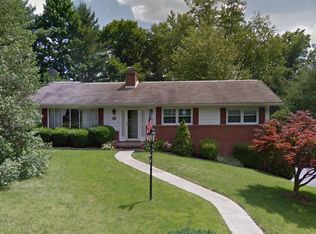 216 Grand Pkwy N, Lewistown, PA 17044