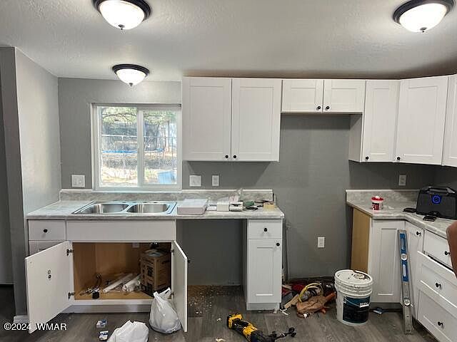2nd image of 2811 W Owens St