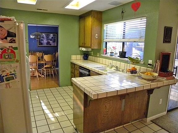 4th image of 4677 Winding River Cir