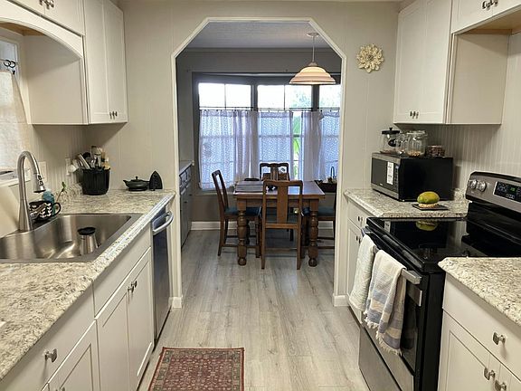 5th image of 14900 Spyglass St #66