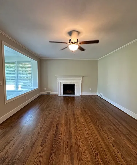 4526 Cedar Springs Rd — Photo 4