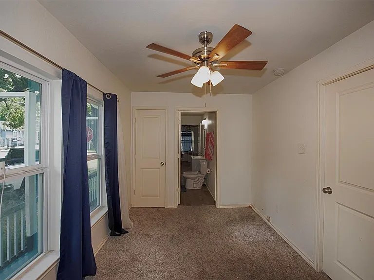 2802 Canfield St — Photo 22