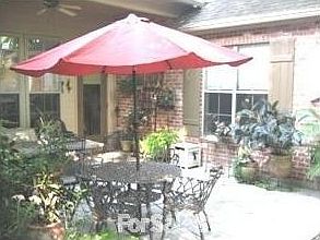 4th image of 133 Durham Dr
