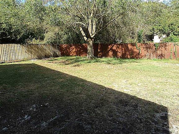 4th image of 3816 Bellewater Blvd